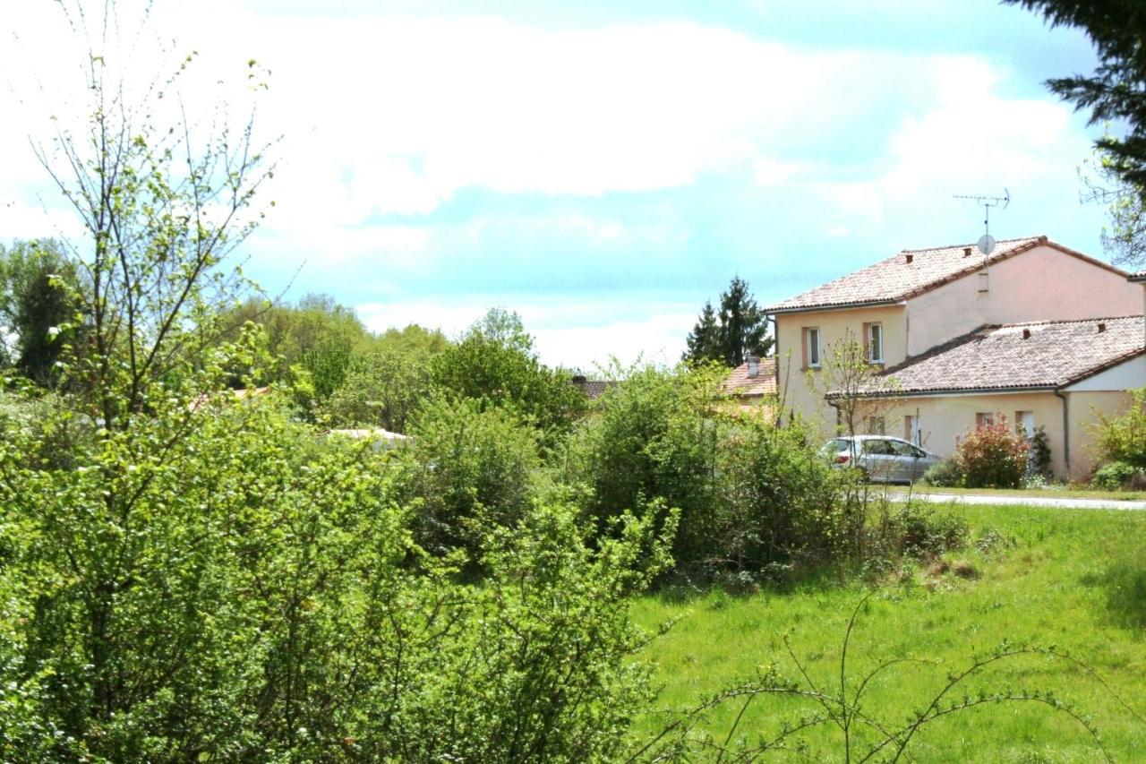 Bonabri Vacances - Chambres D'Hotes Chazelles  ภายนอก รูปภาพ