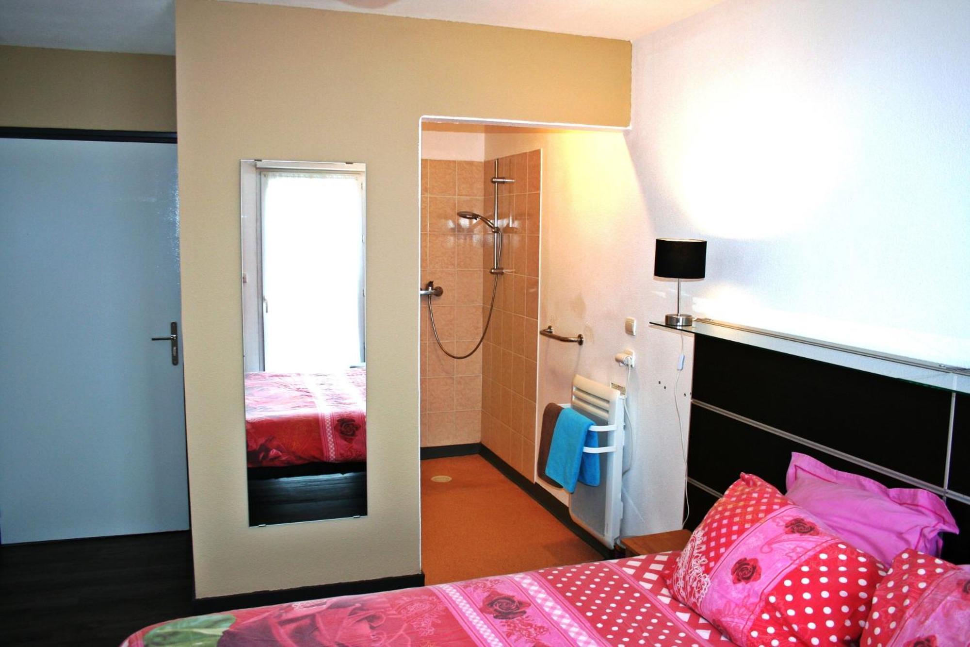 Bonabri Vacances - Chambres D'Hotes Chazelles  ห้อง รูปภาพ